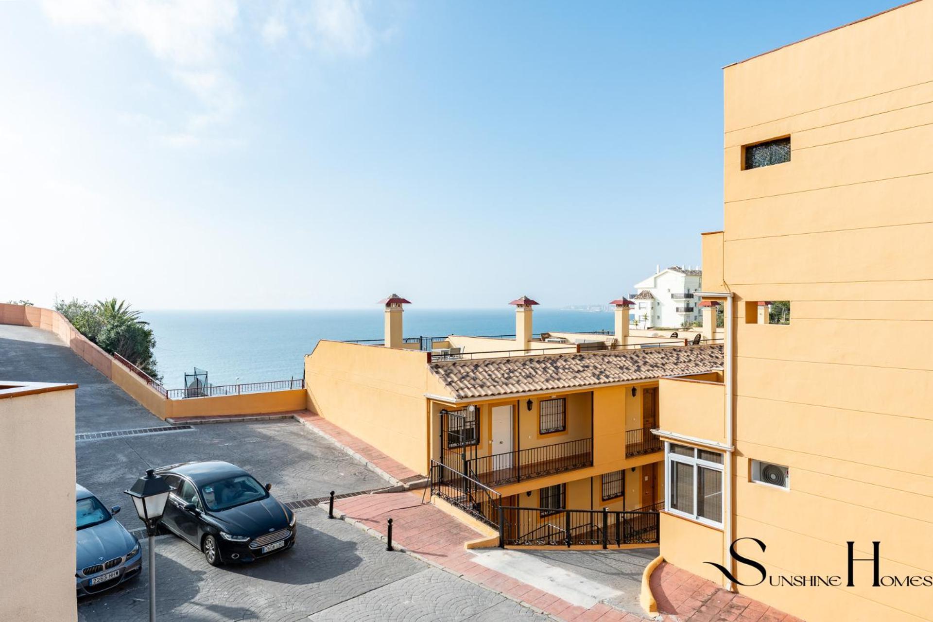 Beachside Retreat With Private Terrace Benalmádena Eksteriør bilde